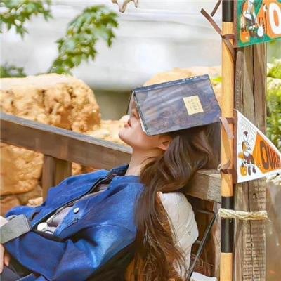 那孩子出生了……